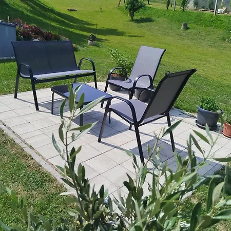 Apartma Brigita Couette-café *