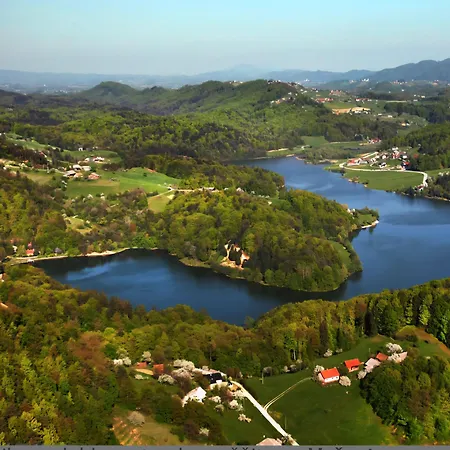 Brigita Holiday Rooms - Udobje, Mir In Sprostitev V Blizini Jezera Nocleg ze śniadaniem Gorica pri Slivnici