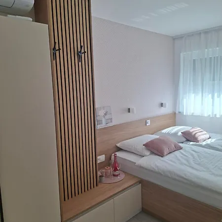 Nocleg ze śniadaniem Brigita Holiday Rooms - Udobje, Mir In Sprostitev V Blizini Jezera *