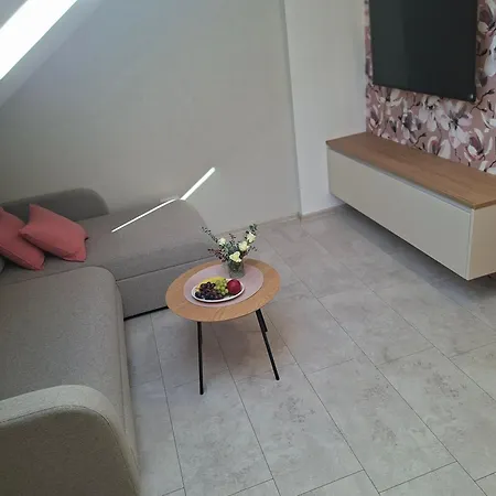 Apartma Brigita B&B Gorica pri Slivnici
